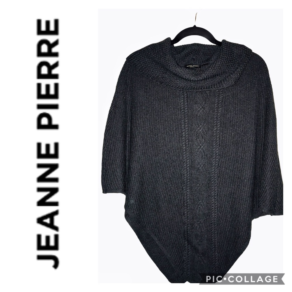 JEANNE PIERRE Cable Knit Poncho